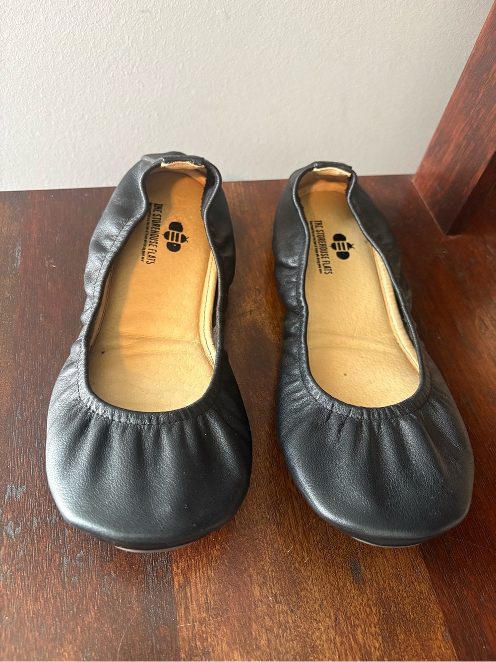 Storehouse Flats Ballerina shoes black size 9